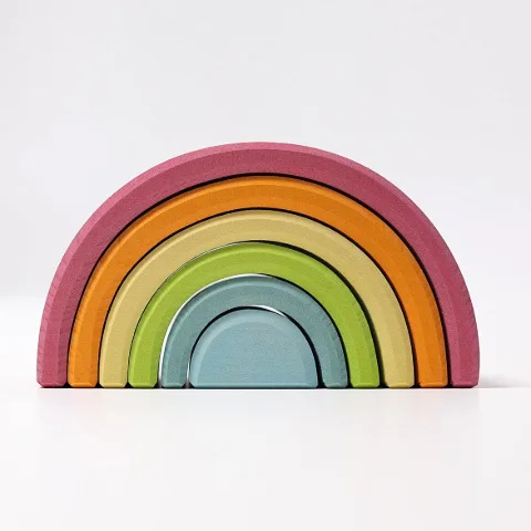Holzregenbogen in Pastelltönen aus sechs Bögen